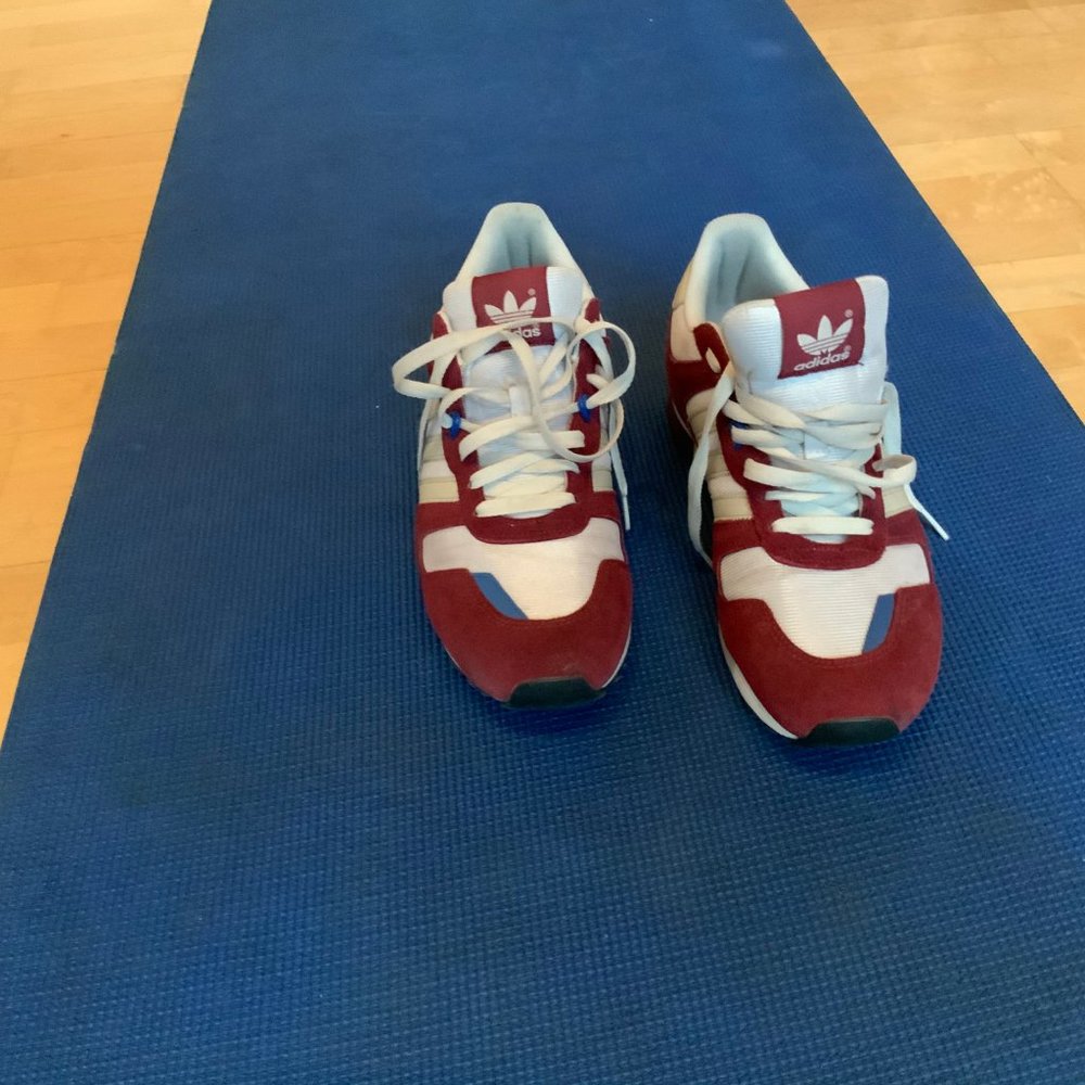 ADIDAS - Picture 2 of 4